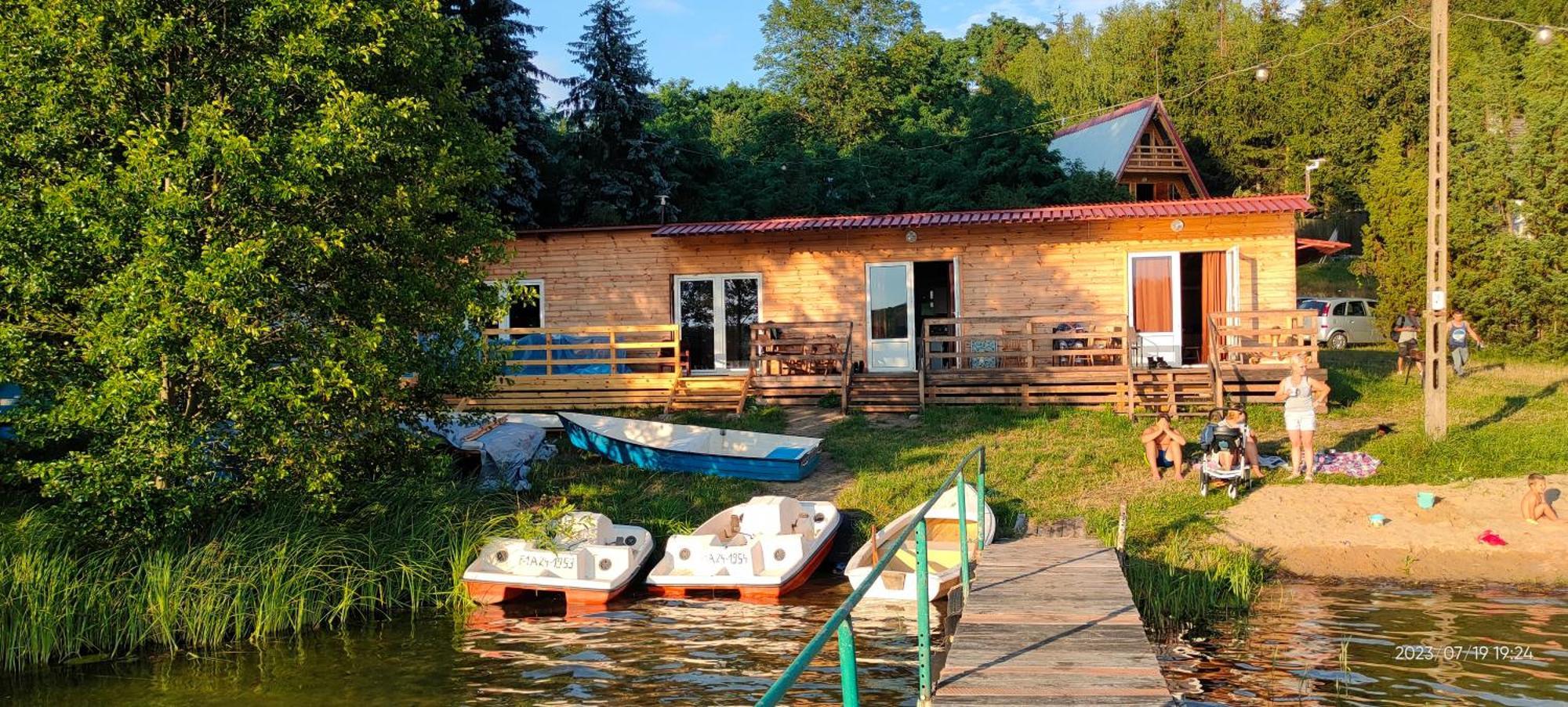 Domki Nad Jeziorem I Pod Lasem Villa Zdbice Buitenkant foto